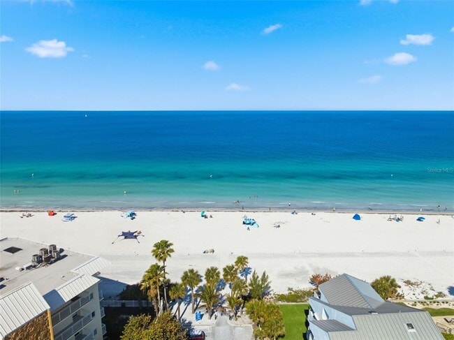 Building Photo - 2516 Coral Ct.