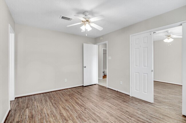 Building Photo - 20235 Apache Gardens Ln