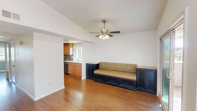 Building Photo - Beautiful Second-Floor Condo in the Desirable 55+ Huntington Landmark Community