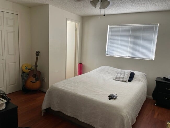 Building Photo - 792 Terminio Ave Long Beach CA 90804