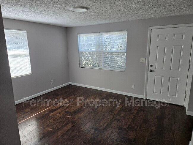 Building Photo - 6131 George Wood Ln W