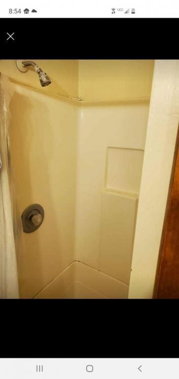 Building Photo - 315 1/2 W High St