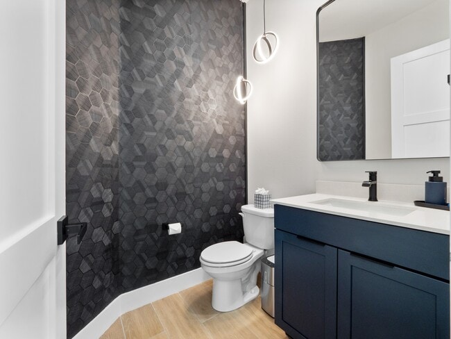 Building Photo - 239 Hampton Loop