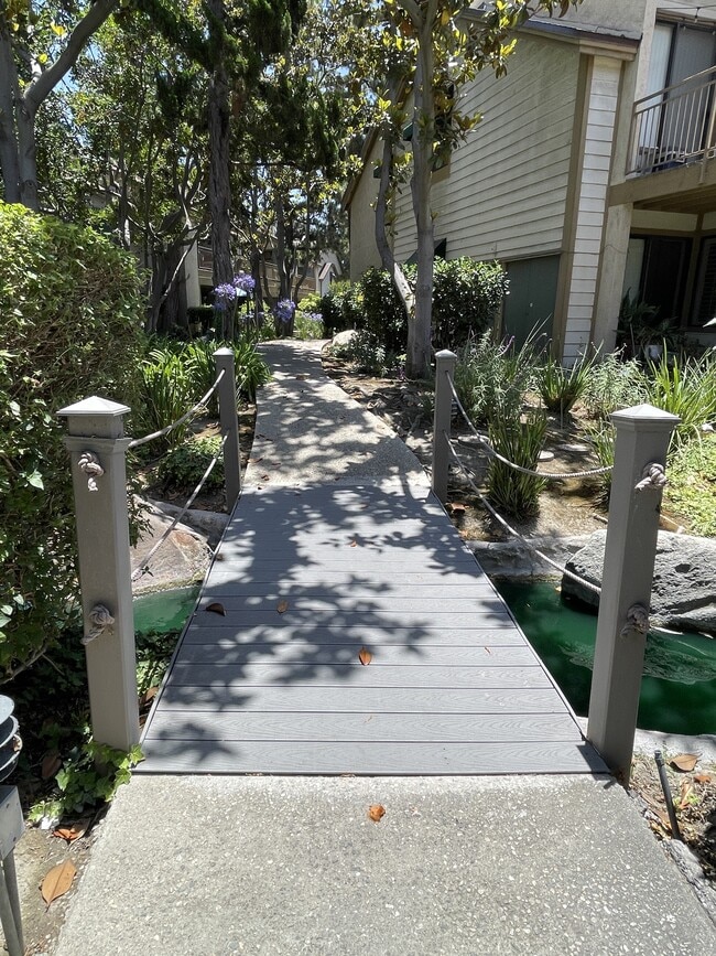 Building Photo - 16211 Downey Ave