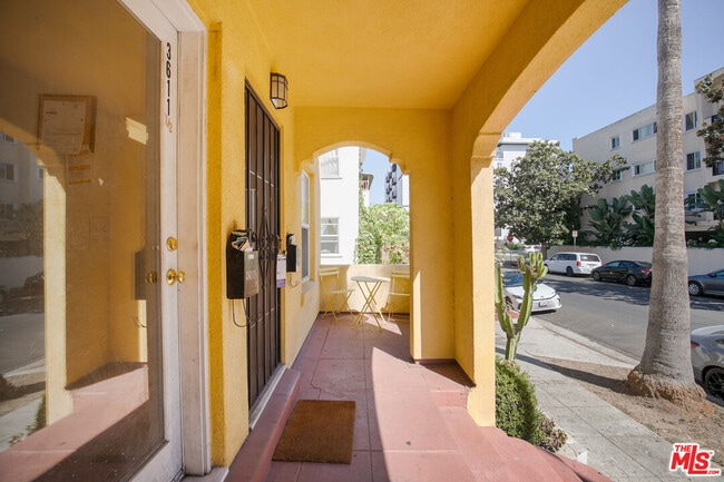 Building Photo - 3611 4th St