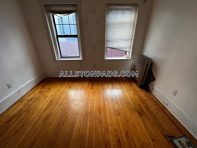 Building Photo - 57 Brighton Ave