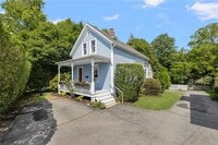 Building Photo - 272 Boulevard