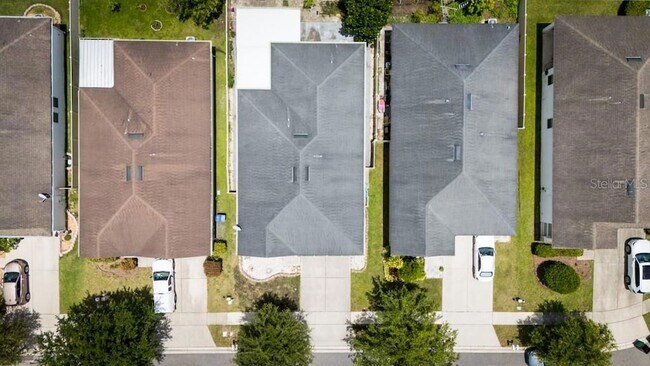 Building Photo - 7557 Azalea Cove Cir