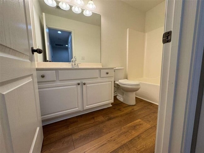 Building Photo - 6494 Whitebeam Trl