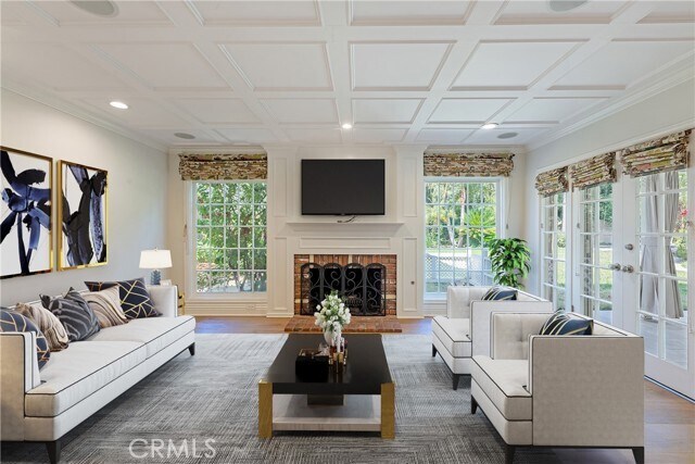 Building Photo - 5463 Katherine Ave