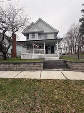 Building Photo - 81 S Mesier Ave