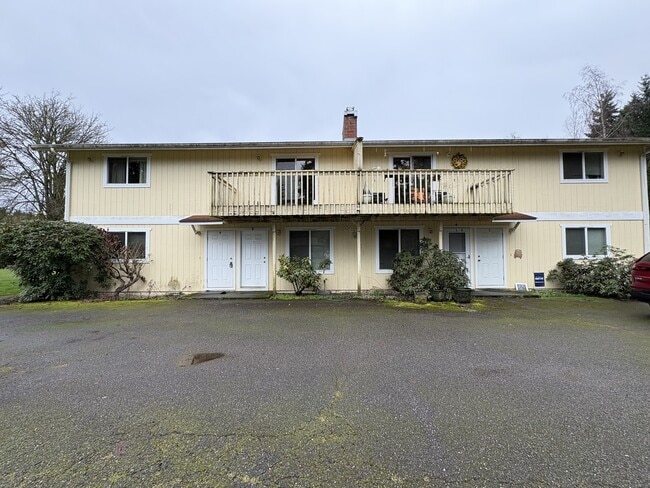 Building Photo - 2633 Wilderness Dr SE