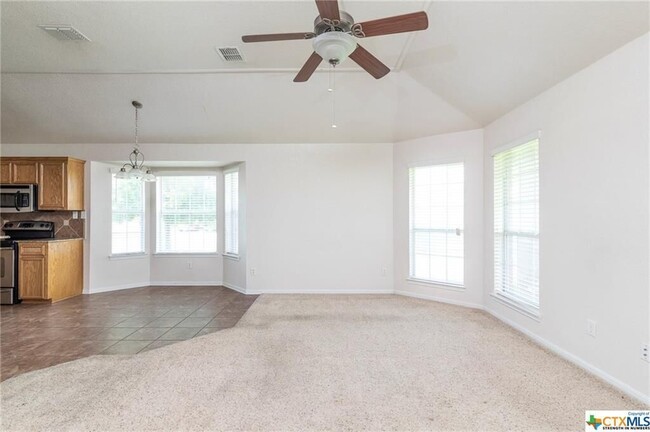 Building Photo - 2605 Wisteria Ln