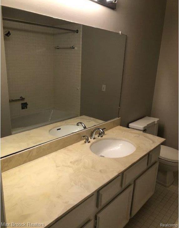 Building Photo - 16255 W Nine Mile Rd