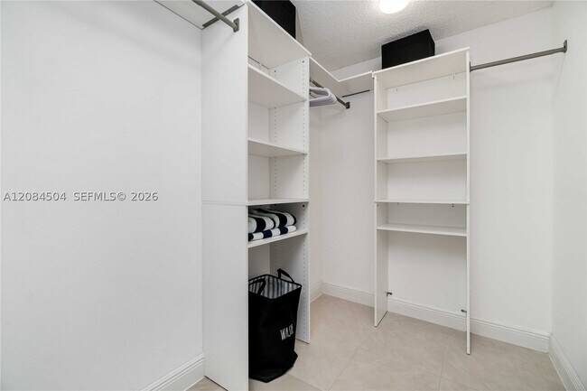 Building Photo - 2401 Collins Ave