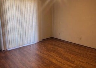 Building Photo - 1311 N Fretz Ave