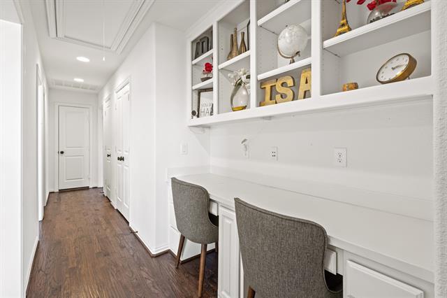 Building Photo - 14225 Sowell Dr