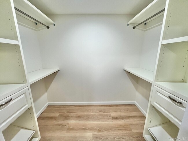 Building Photo - 103 Bennett Ave