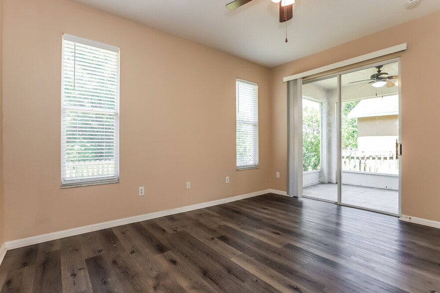 Building Photo - 25402 7 Rivers Cir
