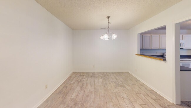 Building Photo - 1148 Academic Dr