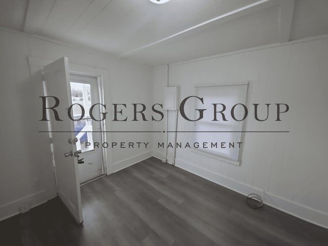 Building Photo - 311 Mulberry St