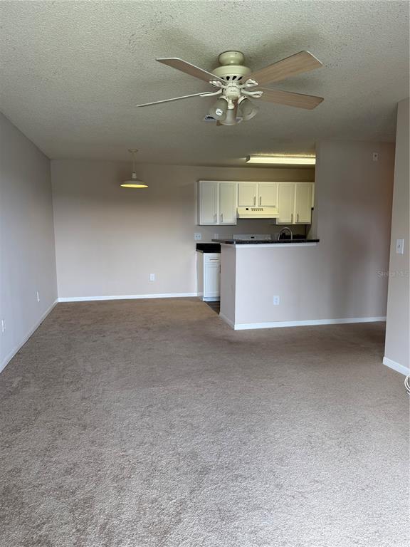 Building Photo - 2533 Grassy Point Dr