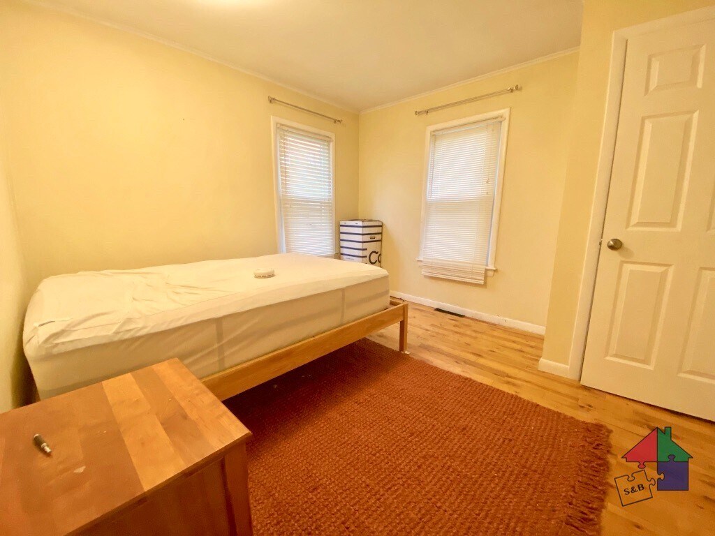 Bedroom 2 - 47 Mansion St