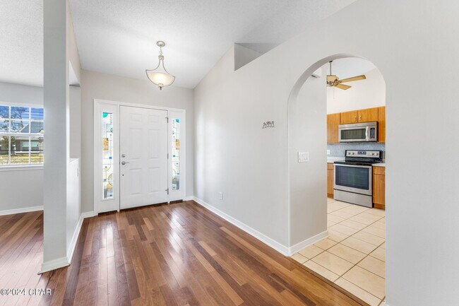 Building Photo - 3435 Cherry Ridge Rd