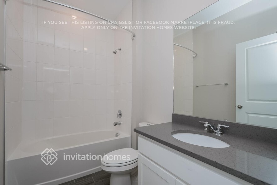 Building Photo - 7610 Ashcroft Dr