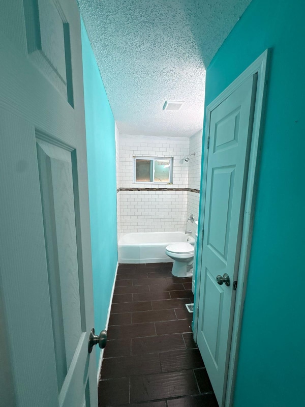 Building Photo - 102 Melvin Dr