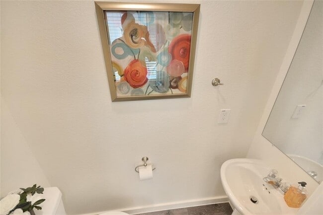 Building Photo - 21155 Gosling Rd