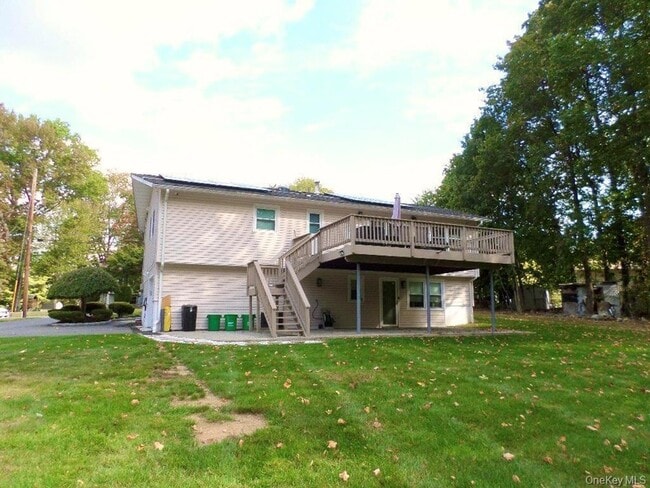 Building Photo - 8 Jodi Ln