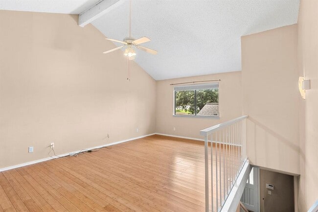 Building Photo - 8301 Greenslope Dr