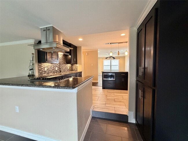 Building Photo - 1932 N Avenue H