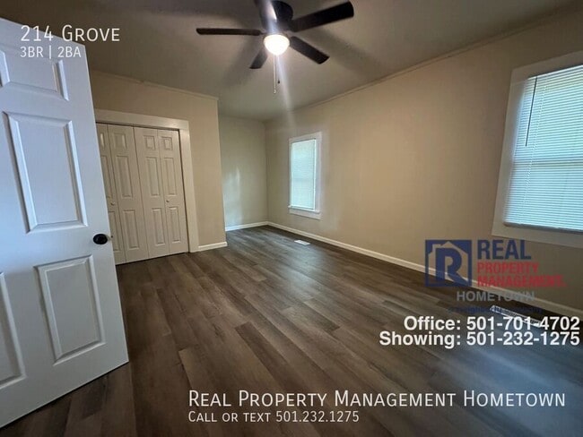 Building Photo - 214 Grove-