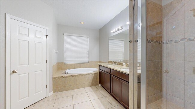 Building Photo - 9344 Bella Vita Cir