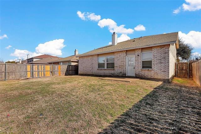 Building Photo - 9120 Quarter Horse Ln