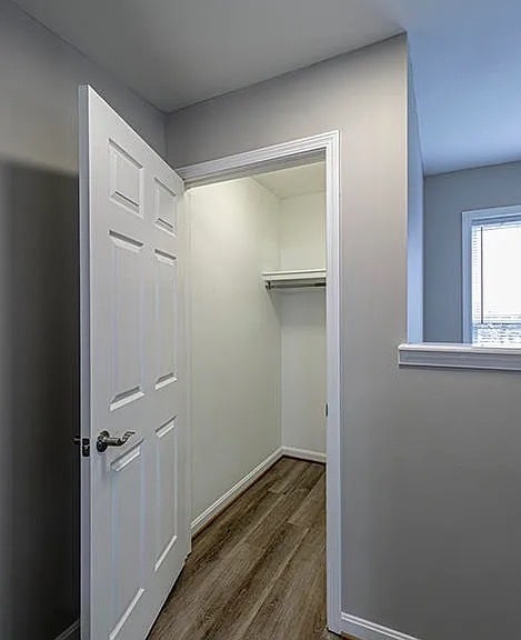 Building Photo - 6520 Brook Bend Way