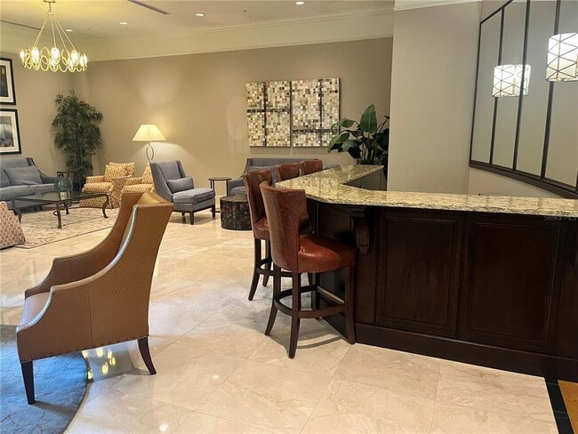 Building Photo - 800 N Tamiami Trl
