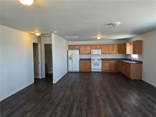 Building Photo - 346 Rio Grande Ct