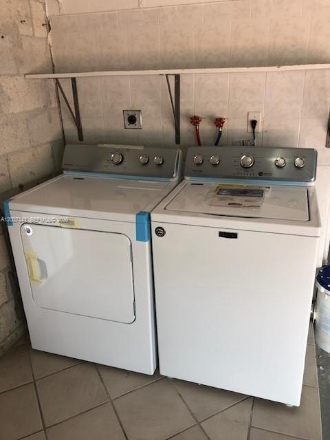 Building Photo - 7090 SW 62nd St