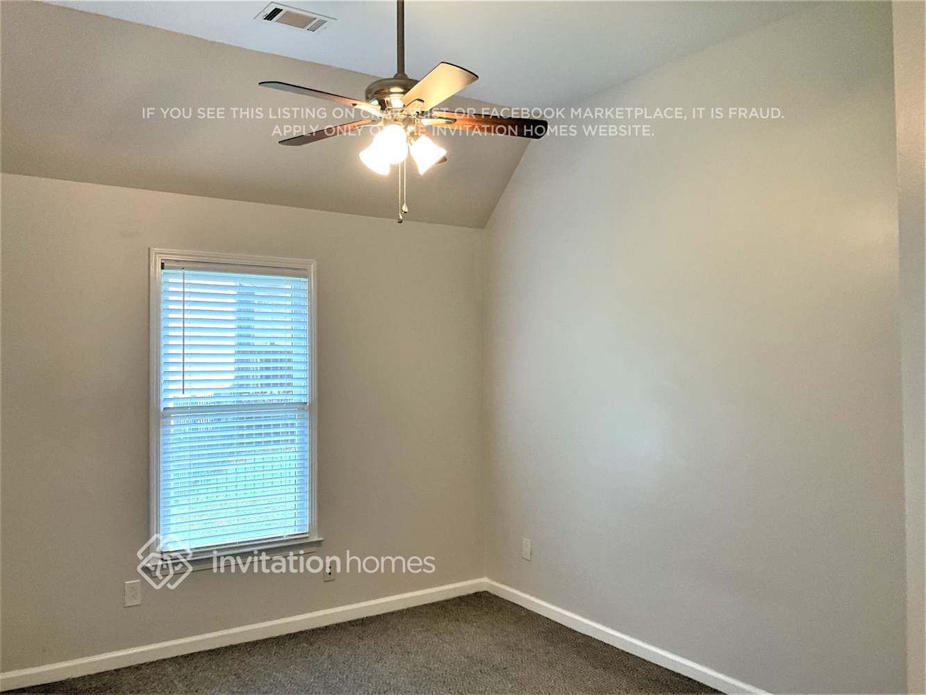 Building Photo - 1035 Fairview Club Cir