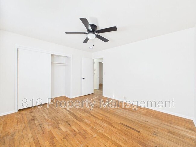 Building Photo - 6903 E 113 Terrace