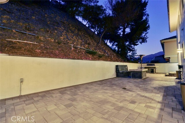 Building Photo - 3381 Oakmont View Dr