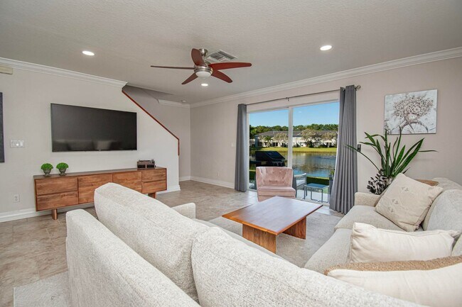 Building Photo - 16081 Sierra Palms Dr