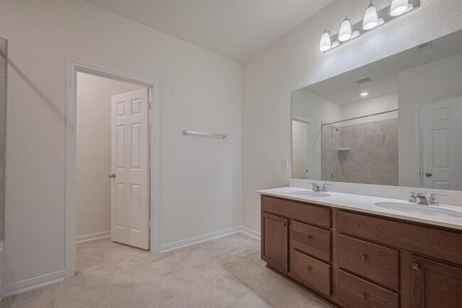 Building Photo - 5727 Texas Sage Dr