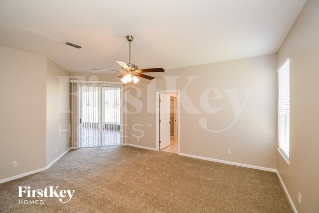 Building Photo - 10537 Castlebar Glen Dr S