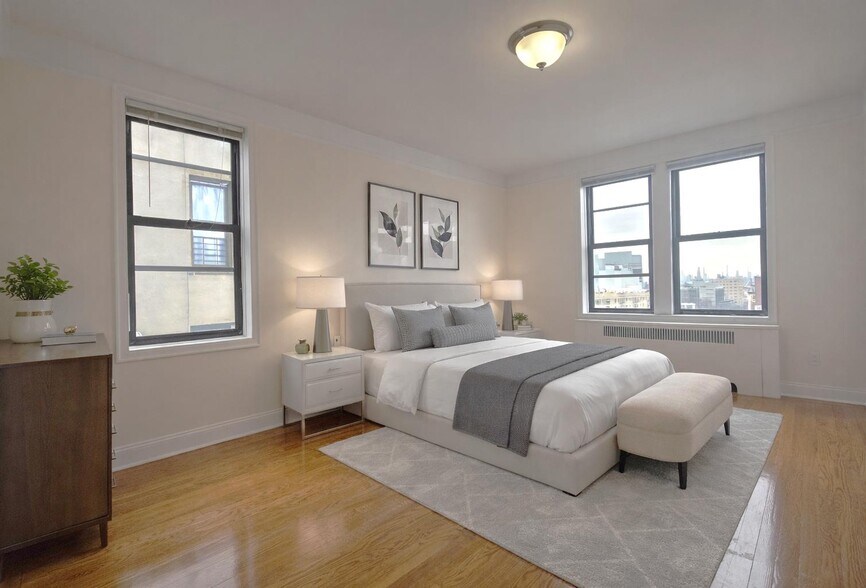 Building Photo - 615 W 172nd St