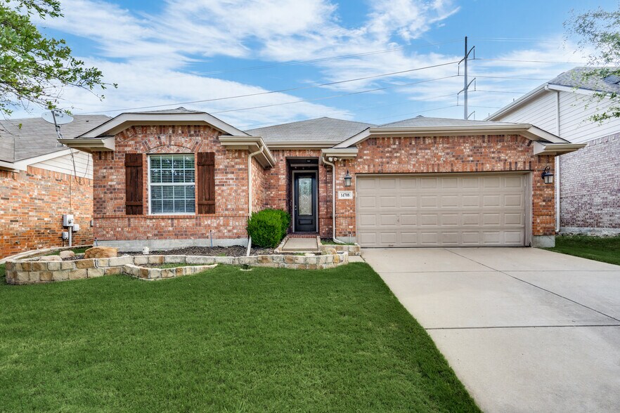 Building Photo - 14708 Eaglemont Dr