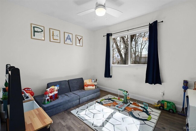 Building Photo - 145 Barkwood Trails Dr